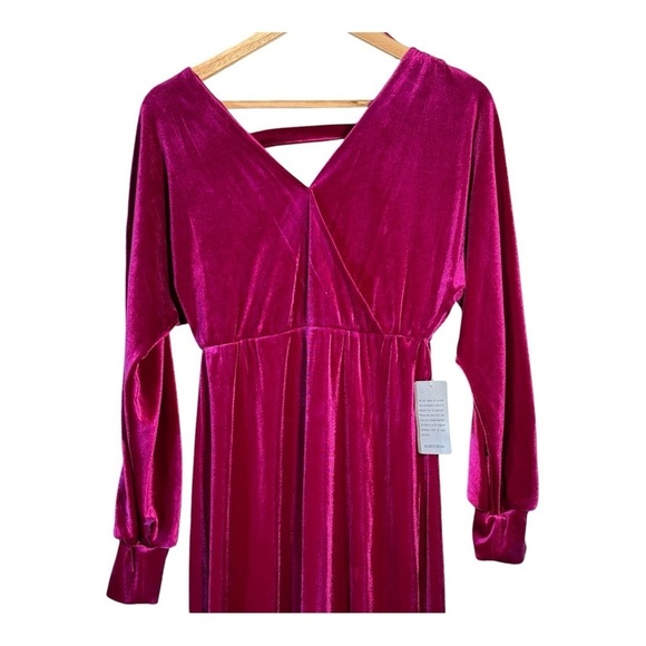 Taylor Stretch Velvet Midi Dress NWT - Picture 6 of 7